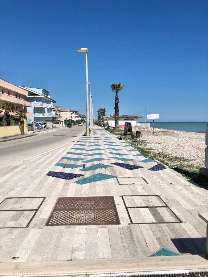 شقة Vita Marina Porto SantʼElpidio المظهر الخارجي الصورة